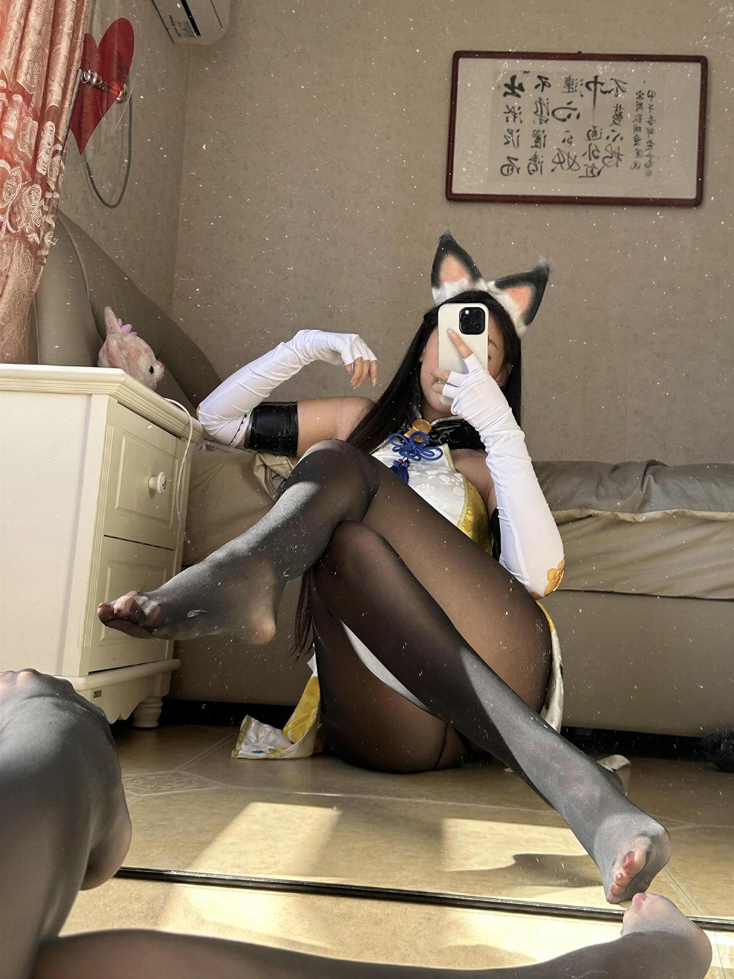 美邵女Baby – 油亮黑丝➕猫咪系列 28P